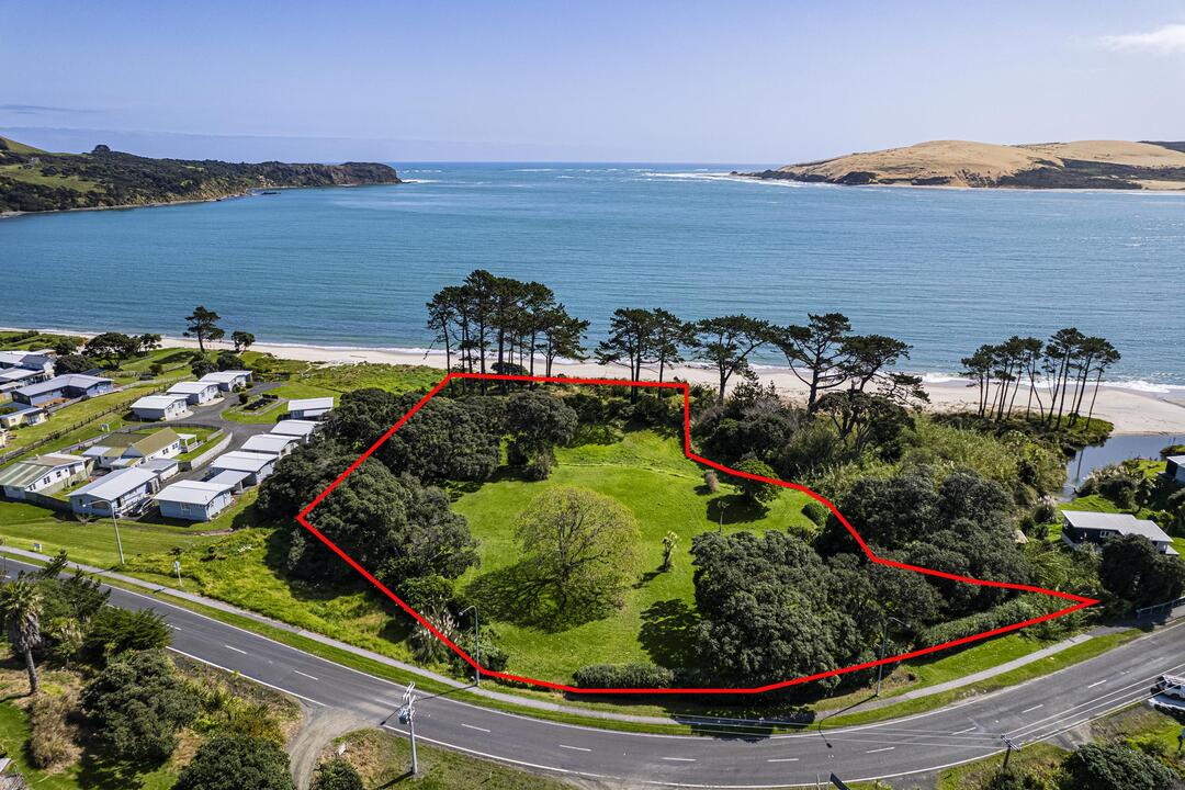 274 and 284 Hokianga Harbour Drive, Omapere