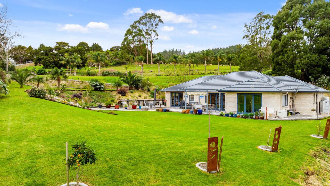 106 Mangakino Lane, Kauri