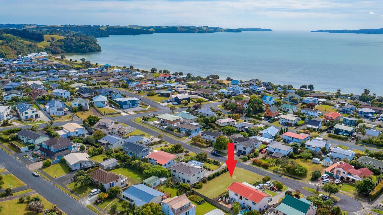 11 Awatere Place, Snells Beach