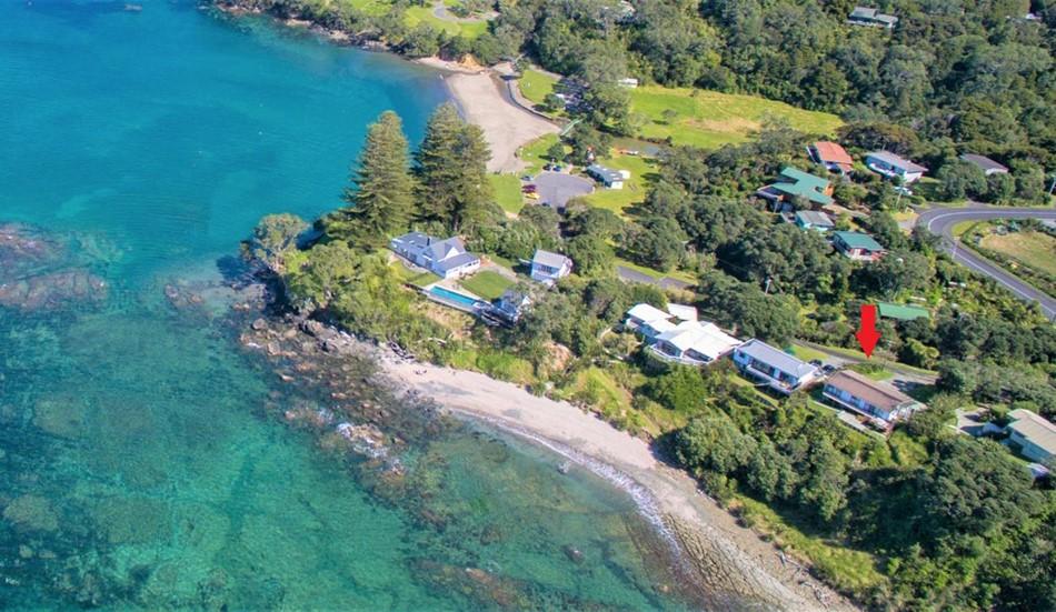 Original beach house at Matheson Bay 59 Grand View Road, Matheson Bay