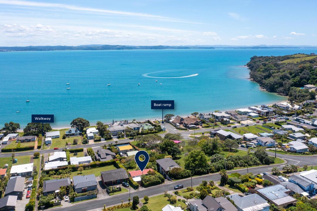 30 De Luen Ave, Tindalls Beach