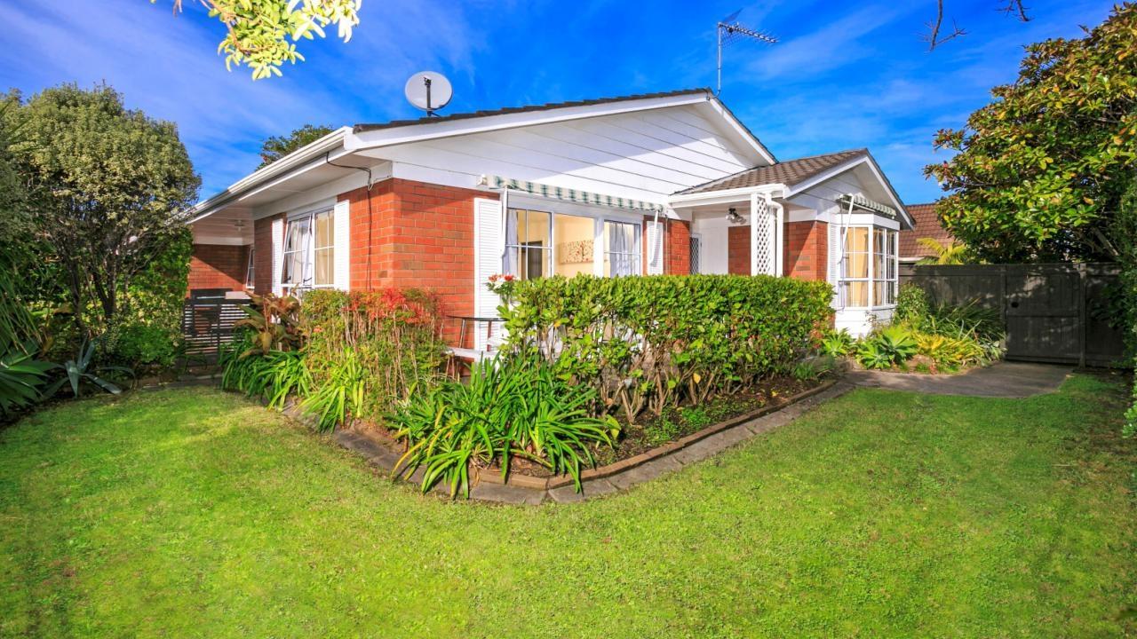 6 Jutland Road, Hauraki