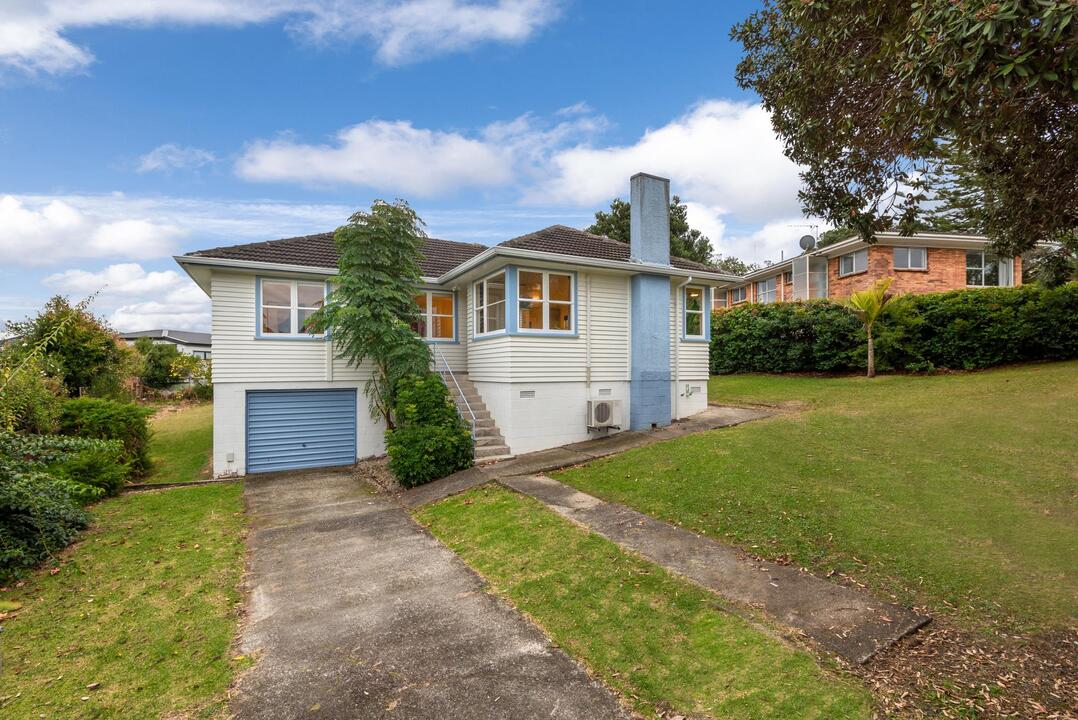 72 Blakeborough Drive, Forrest Hill