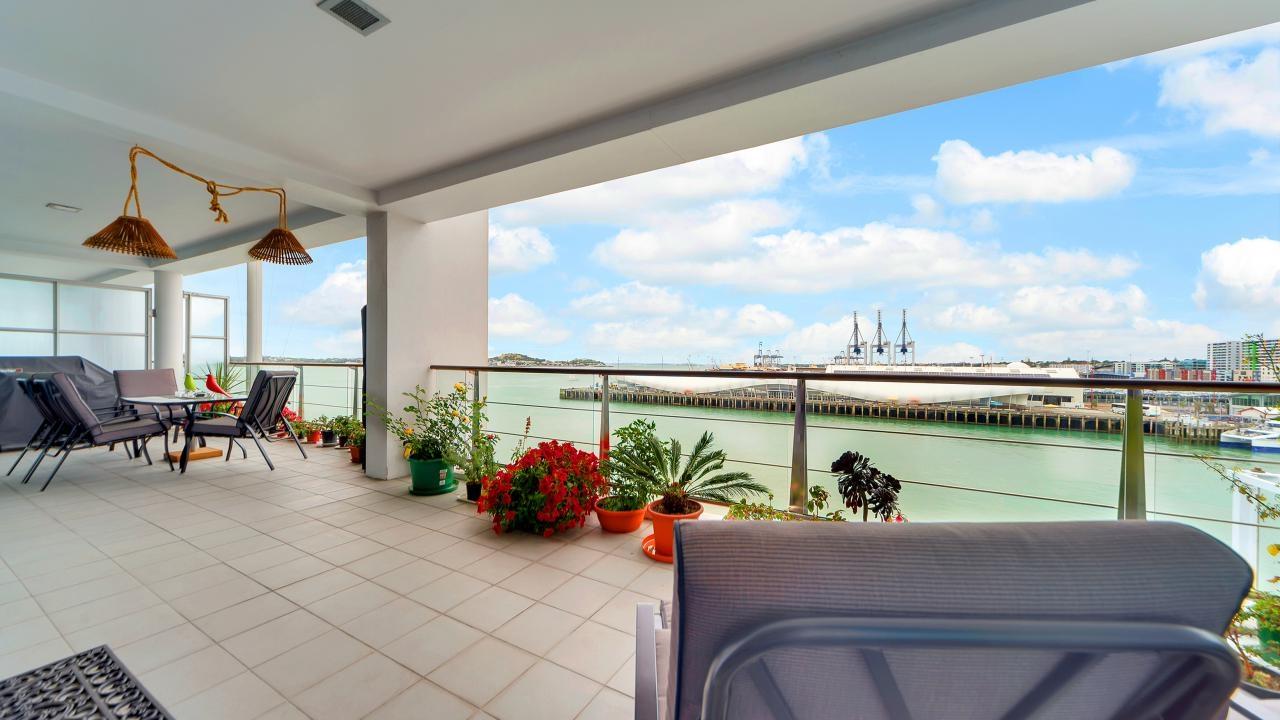 soothing waterfront sanctuary - princes wharf - 32/139