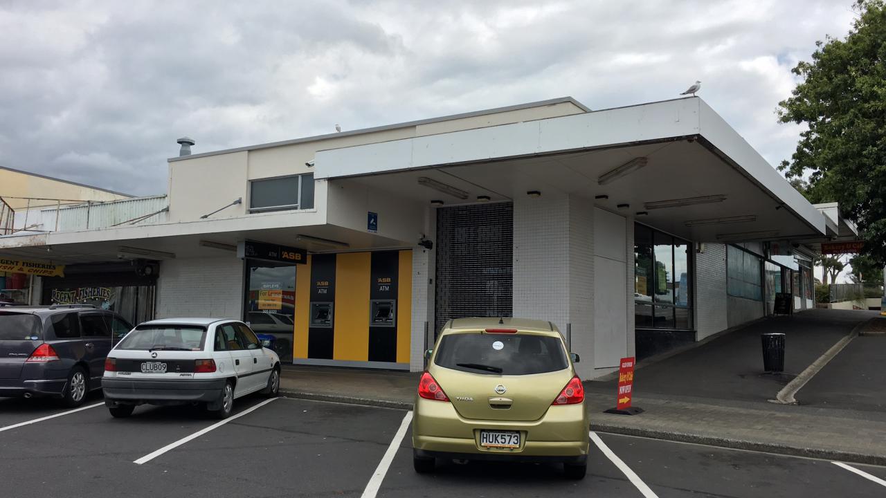 Commercial By Negotiation 54 Mayfair Place Glen Innes Auckland Bayleys   1681250 1 