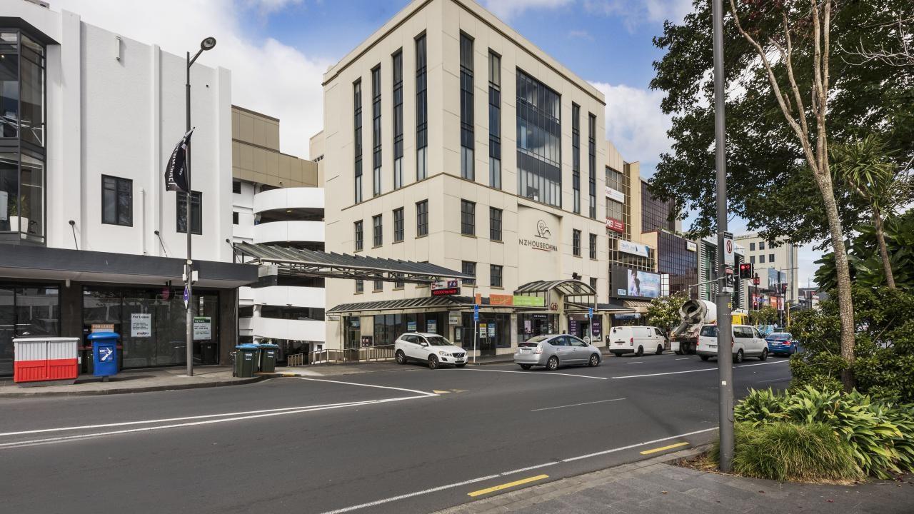 All Units/128 Broadway (plus 30 carparks), Newmarket