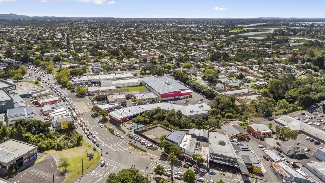 1 Kaponga Crescent, New Lynn