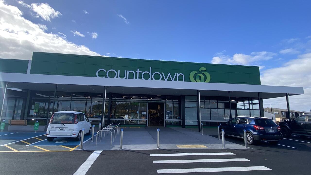 Retail 3/1 Periko Way, Manurewa