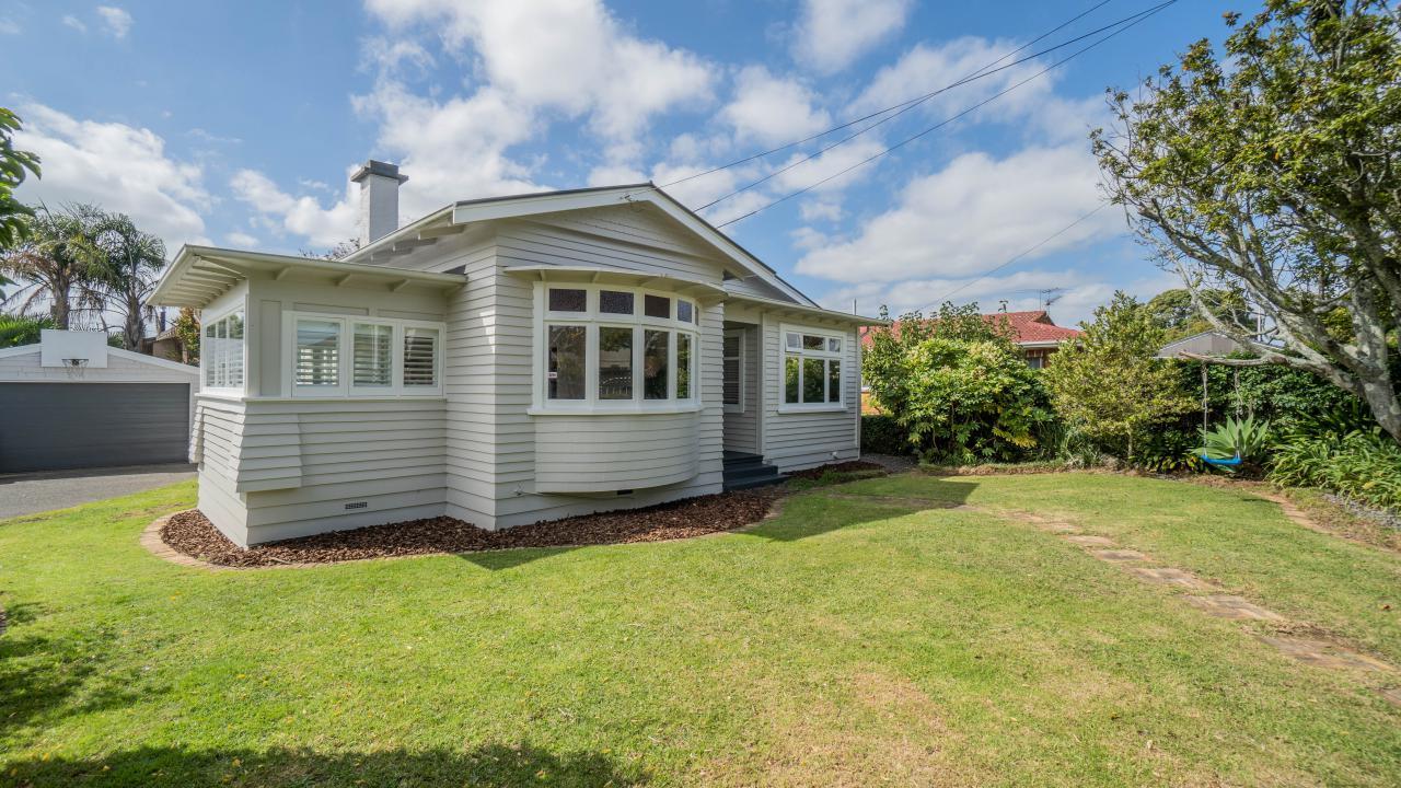 21 Tawhiri Road, One Tree Hill