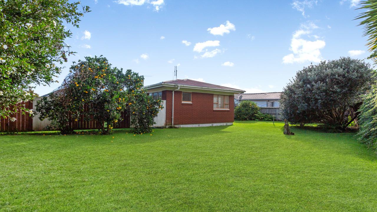 42 Landscape Road, Papatoetoe