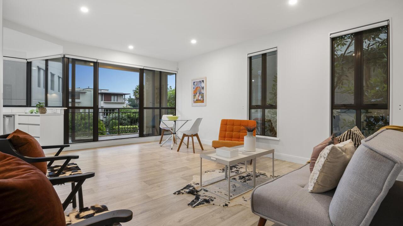 1A/9 Furneaux Way, Remuera