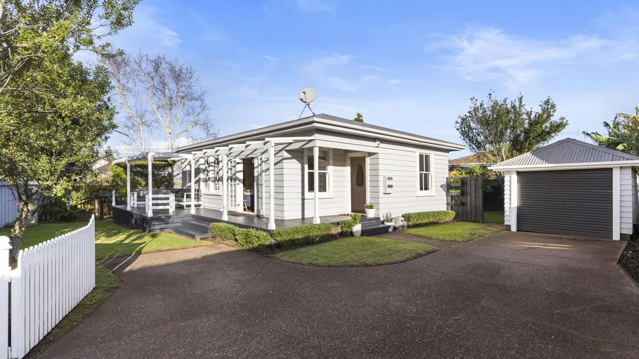 33B Kings Road, Panmure