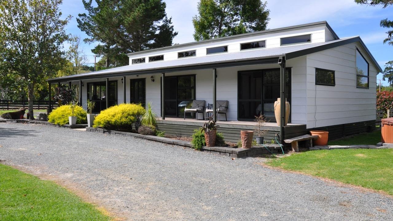 A Little Bit Country - 87 Tara Road, Mangawhai | Mackys Real Estate Ltd