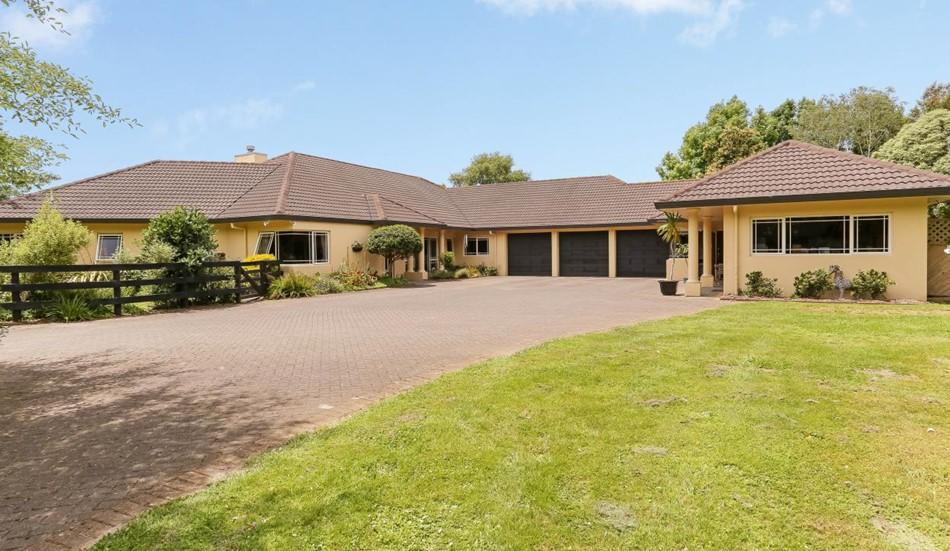 Karaka country estate 379D Linwood Road, Karaka Bayleys Realty Group