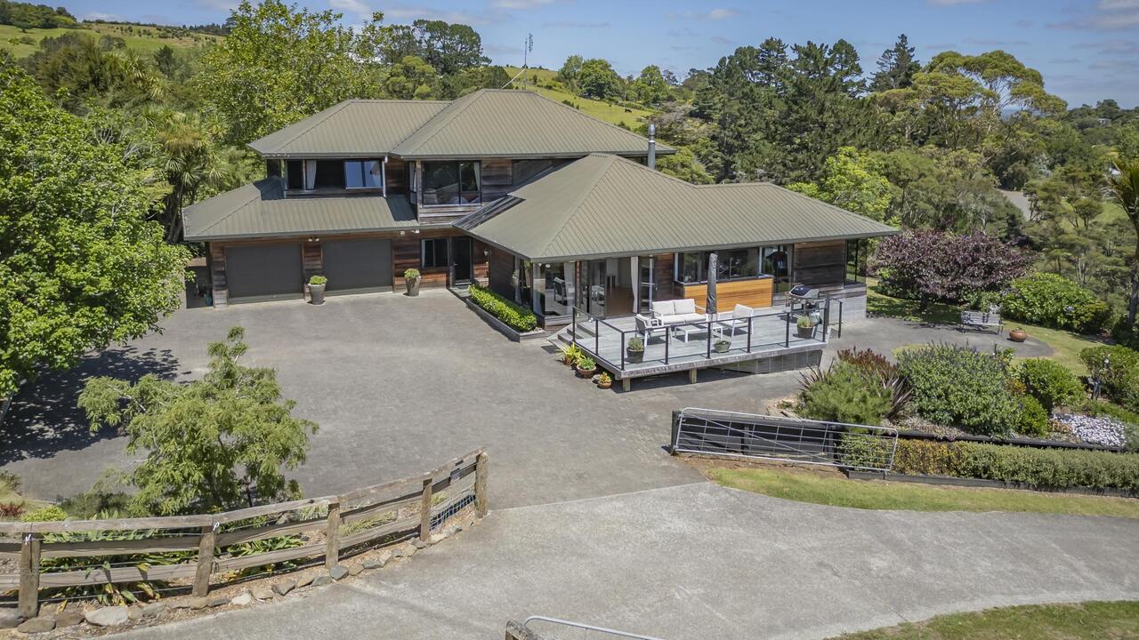 300 Hunua Road, Hunua