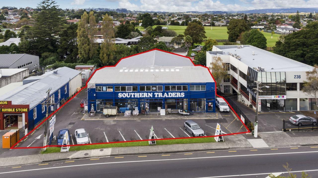 232 Great South Road, Manurewa