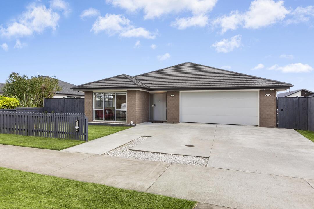 93 Mclarin Road, Glenbrook