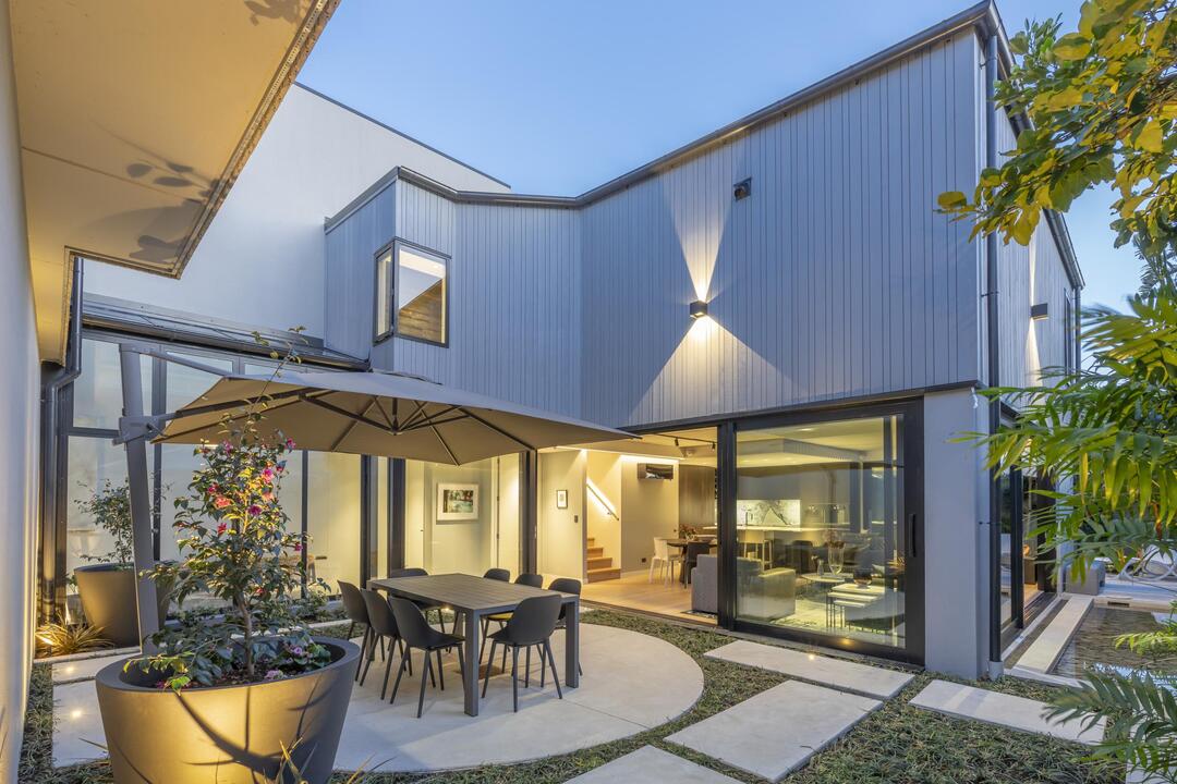 96 Old Mill Road, Westmere