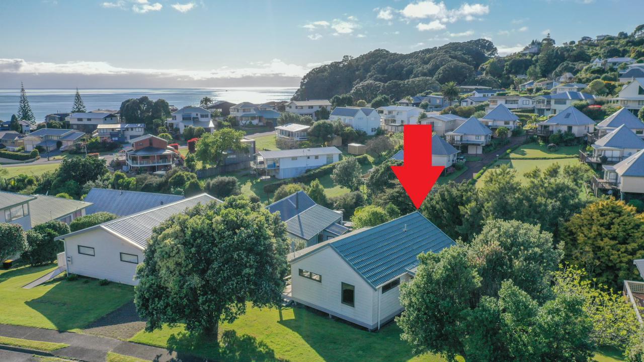 221 Russell Bruce Place, Onemana