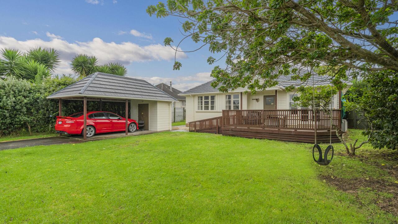 8A Hannan Road, Whitianga