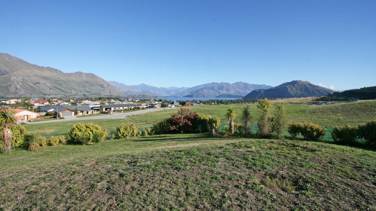 7 Bovett Place, Wanaka