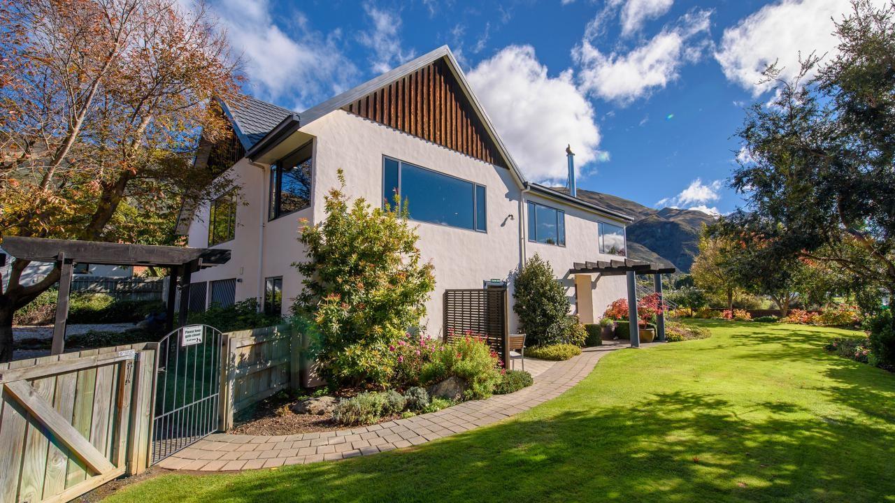 74 Bills Way, Wanaka