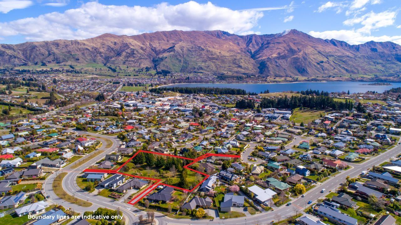 76 Mount Iron Drive, Wanaka