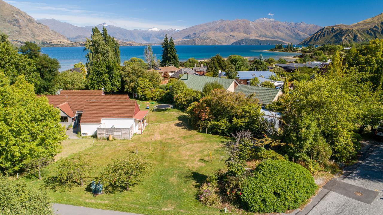 6 Kidson Lane, Wanaka