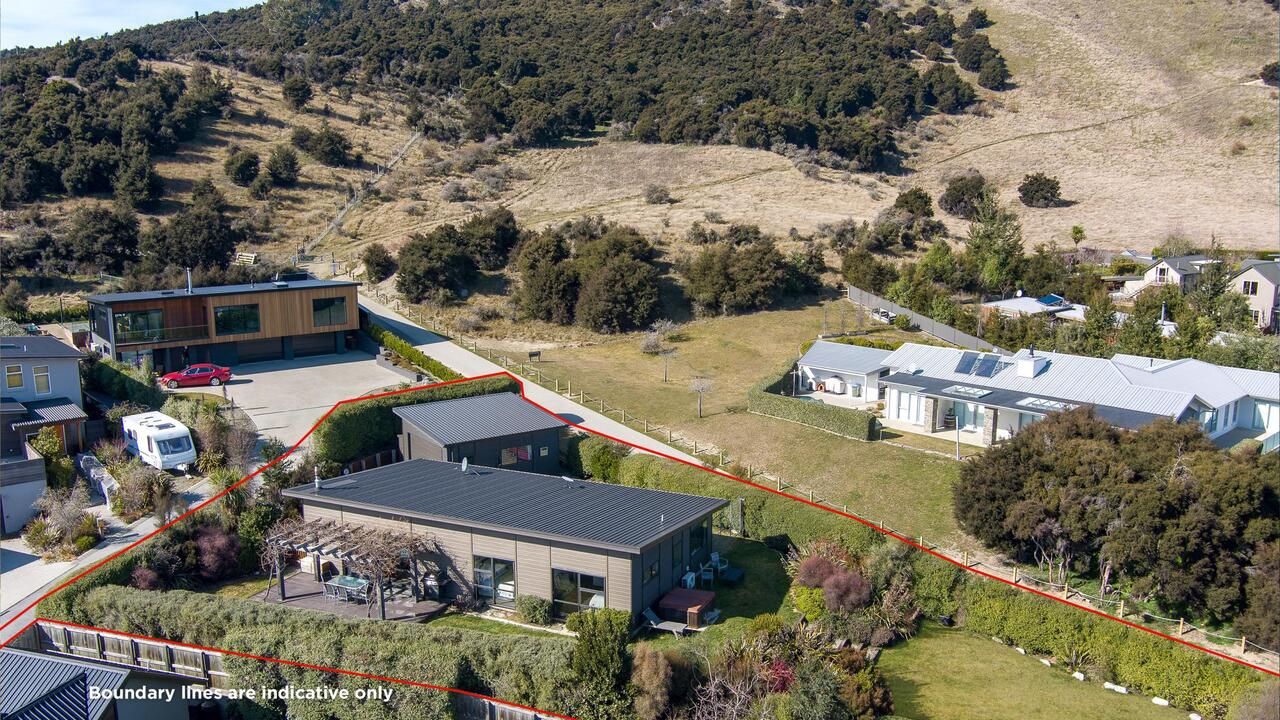 16 Islington Place, Wanaka