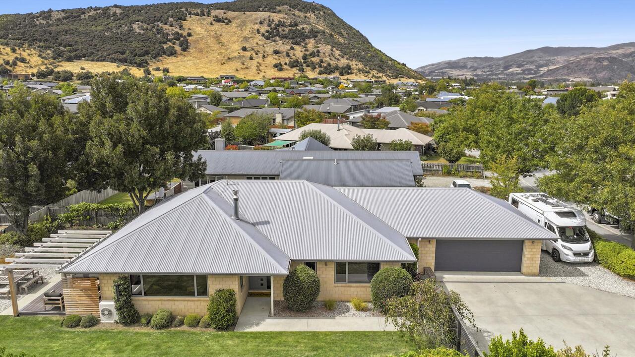 88 Mount Iron Drive, Wanaka