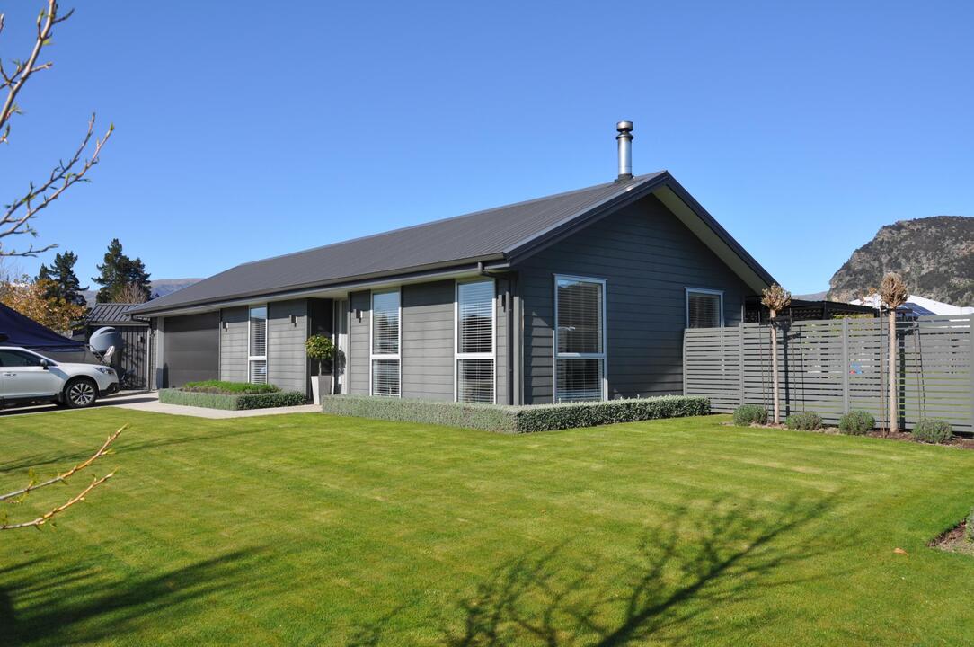 21 Finch Street, Wanaka