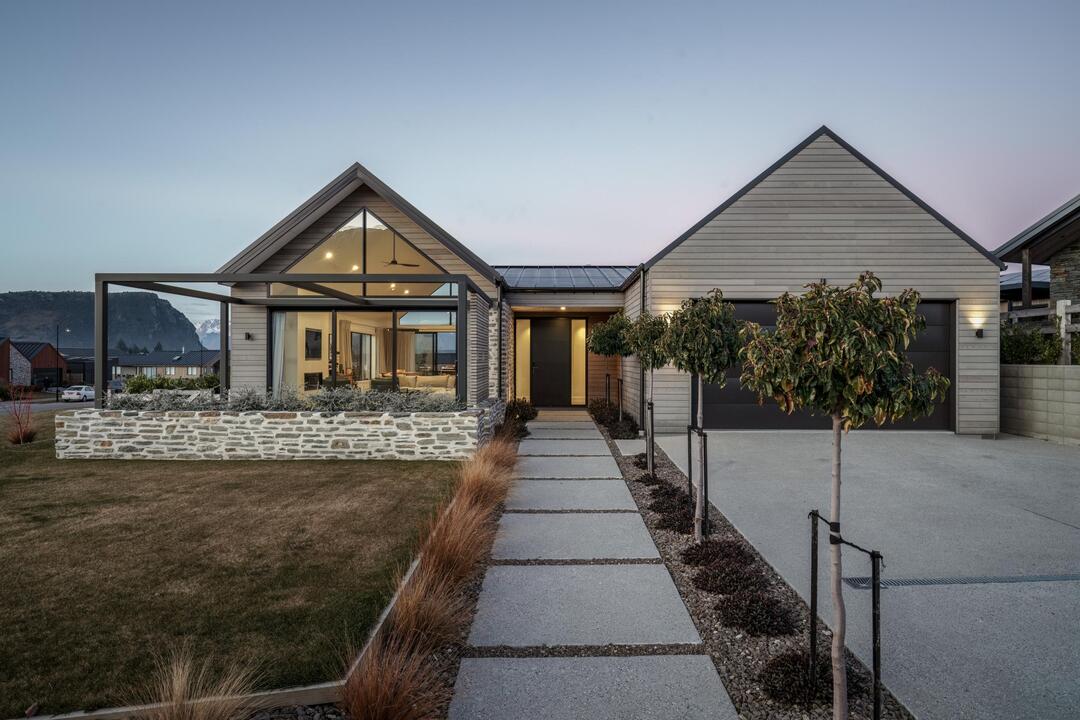 11 Deans Drive, Wanaka