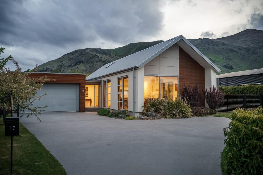 17 Daniels Terrace, Wanaka