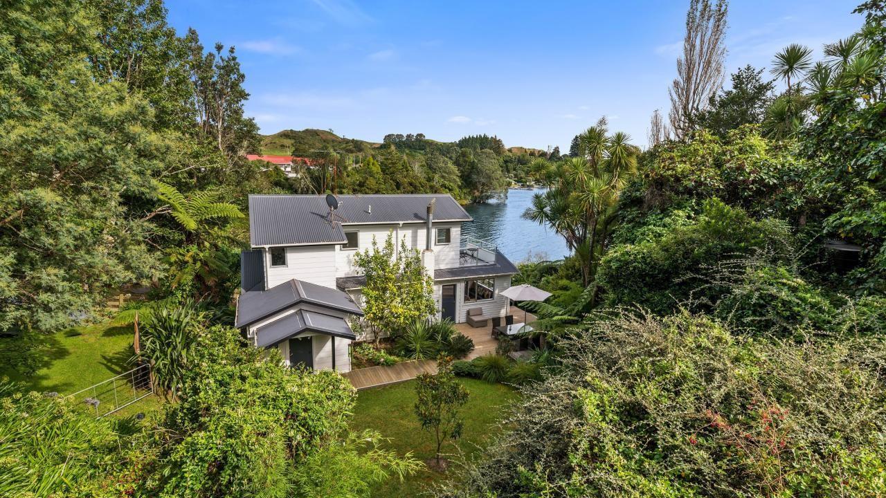 Lake Front Haven 137A Whangamoa Drive, Lake Rotoiti Success Realty