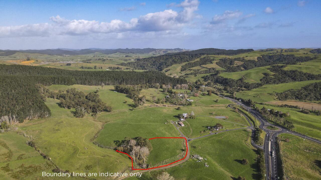 Lot 8 3400A, State Highway 2, Waitakaruru