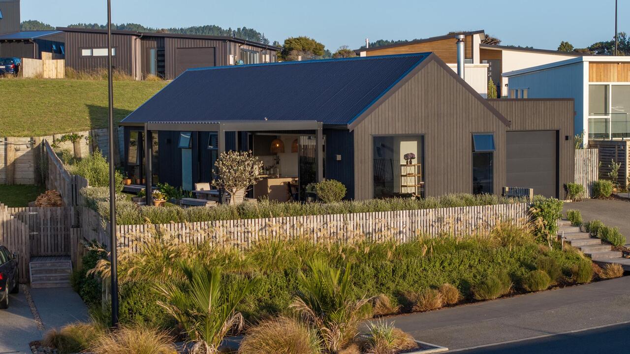 13 Rangitahi Road, Raglan