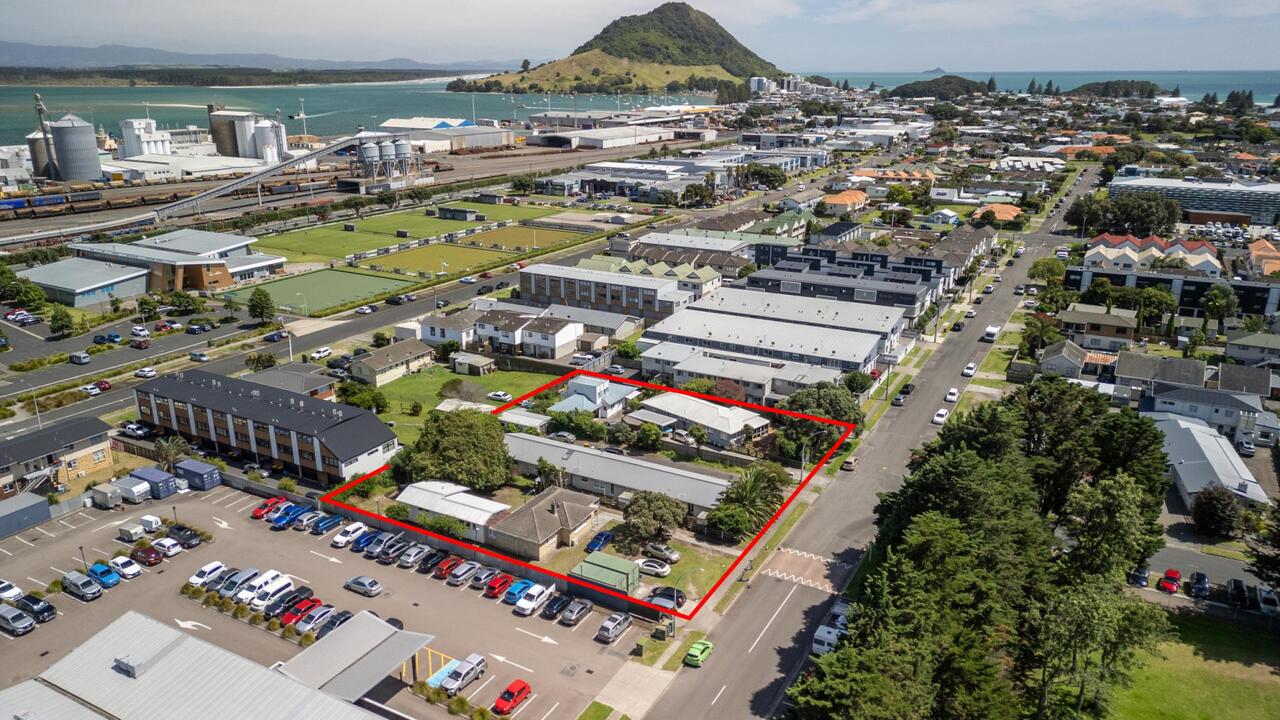 46a,46b 48 Miro Street, Mt Maunganui