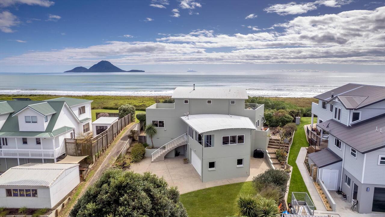 11 Captains Cove, Coastlands