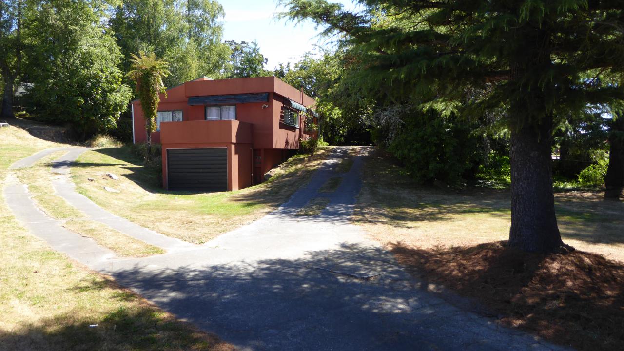 Residential For Sale by Negotiation 213 Tauhara Road, Tauhara, Taupo