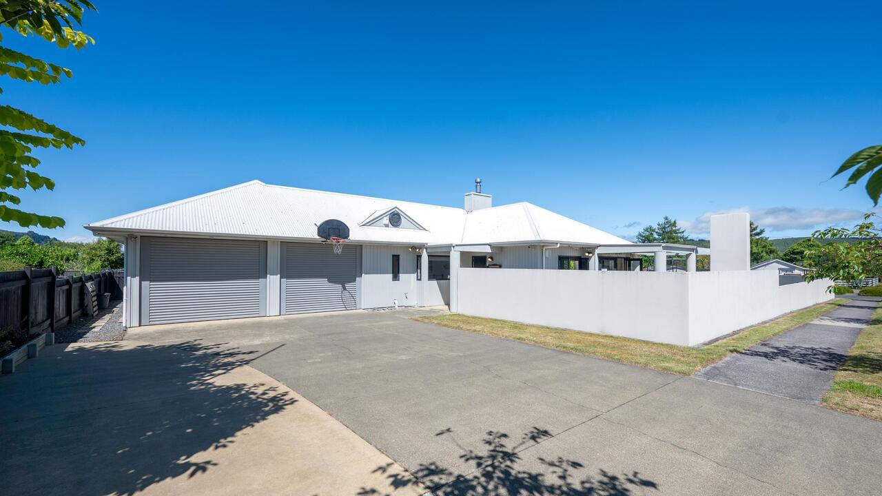 1 Antonia Place, Kinloch