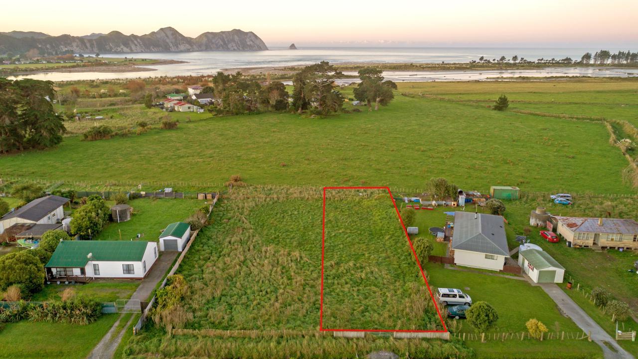 47 Main Road, Tolaga Bay