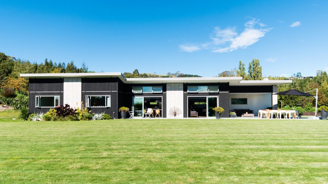 Tranquil And Private 37 Tauroa Valley Havelock North Bayleys