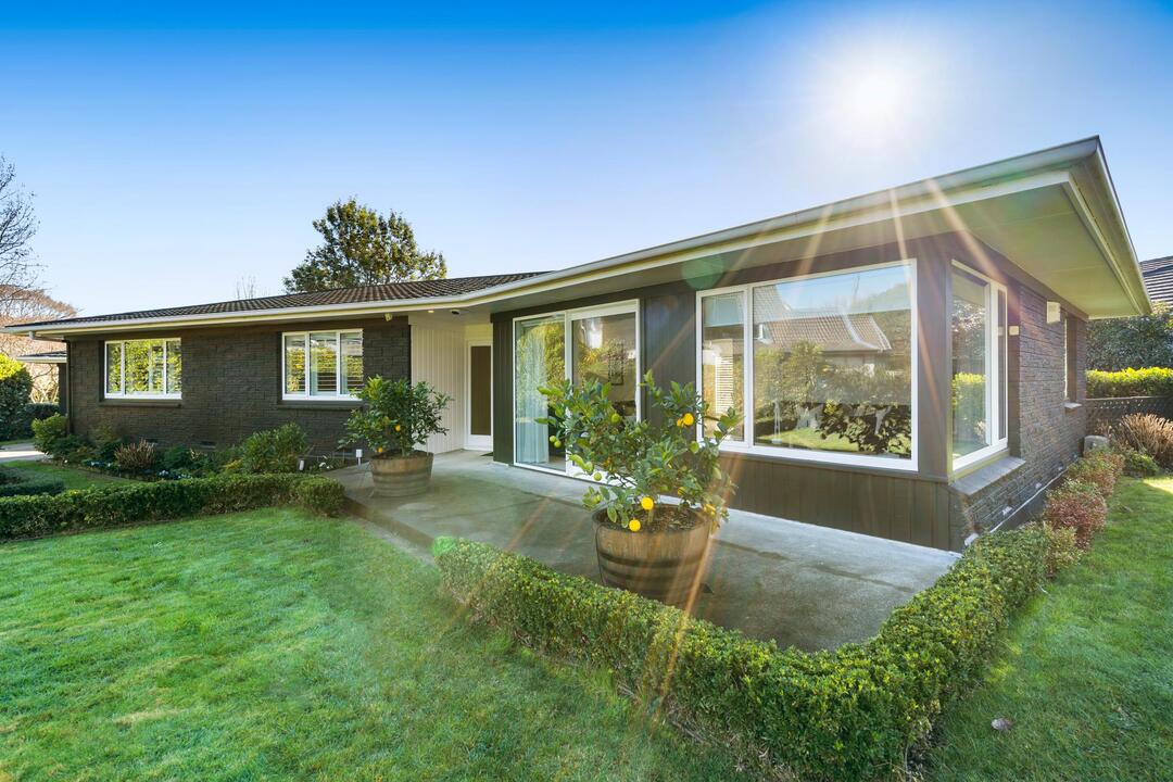 42 Iona Road, Havelock North