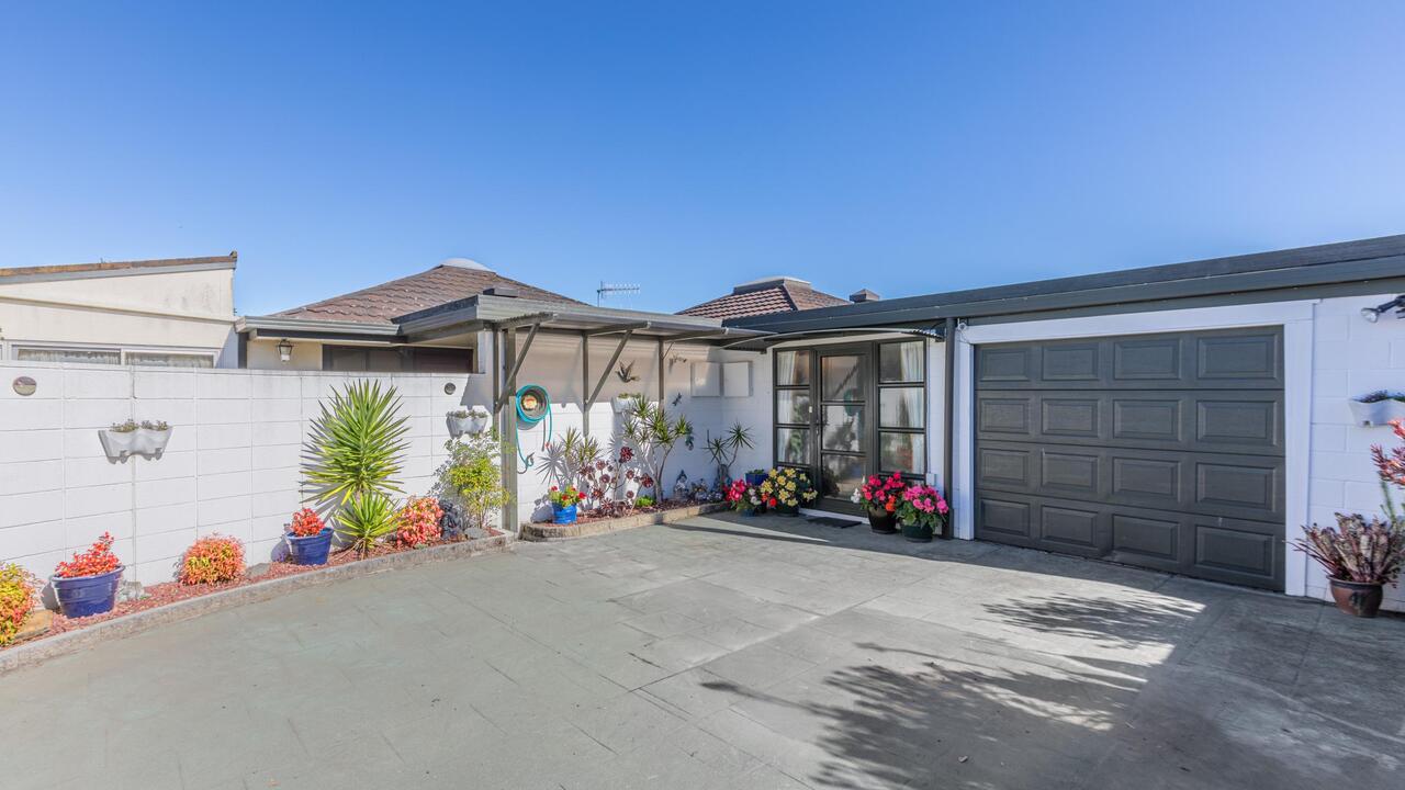 27B Nelson Street, Waipukurau