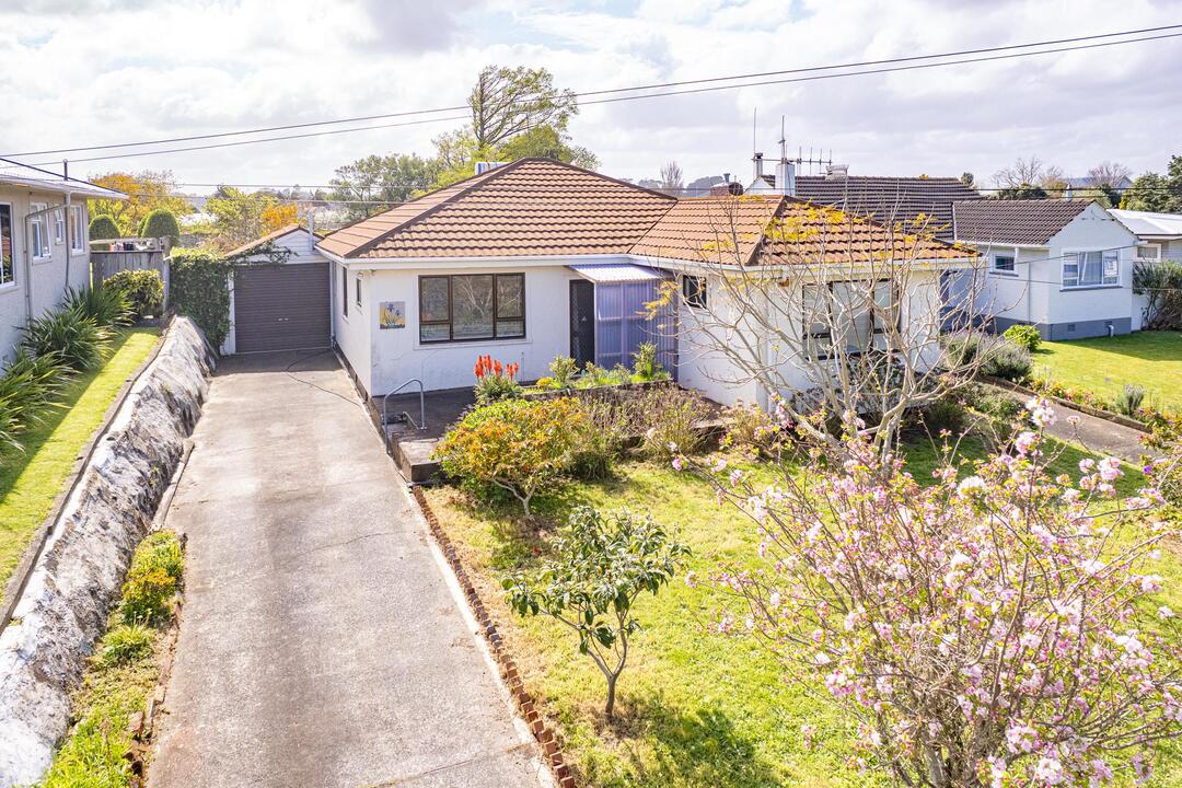 18 Konini Street, Tawhero