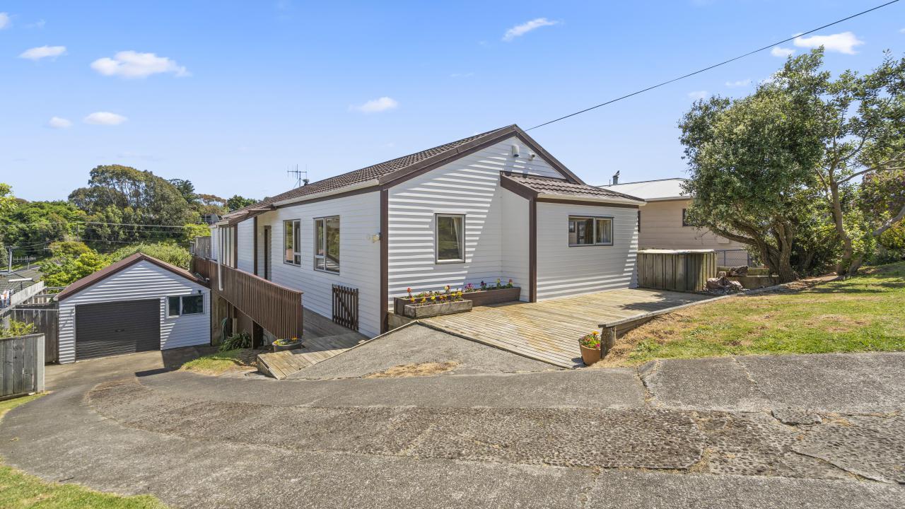 73 Alexander Road, Raumati Beach