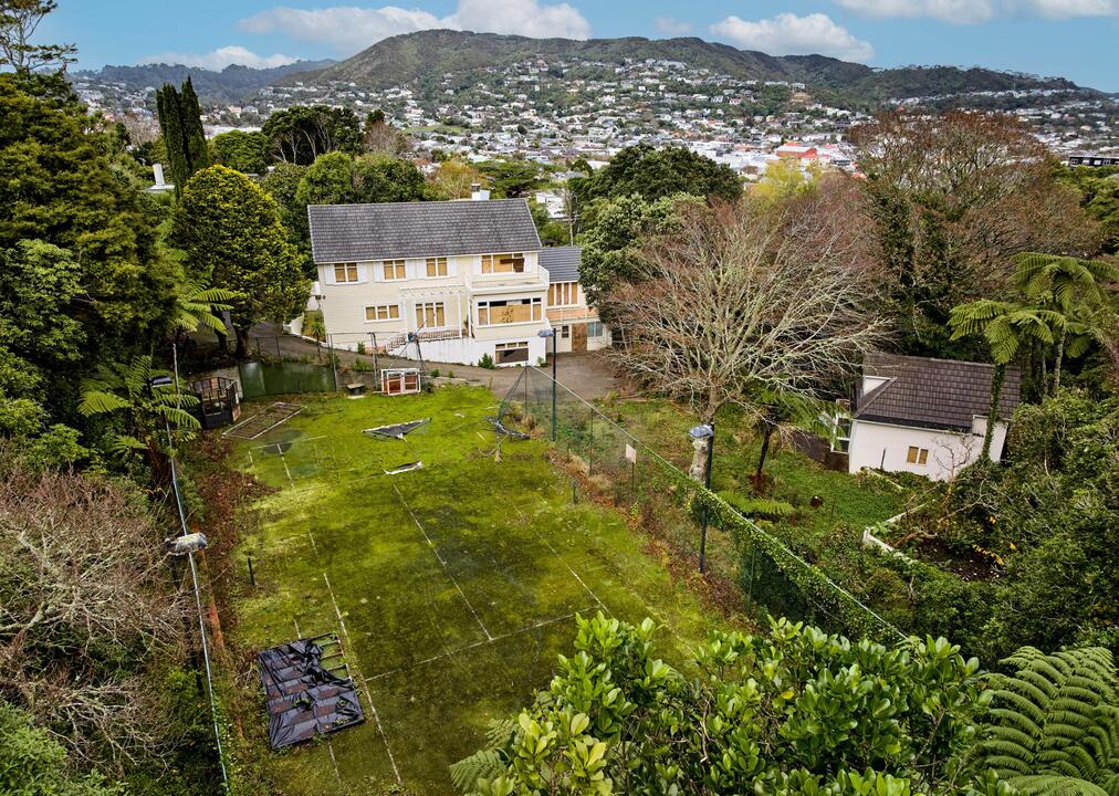 83 Hatton Street, Karori