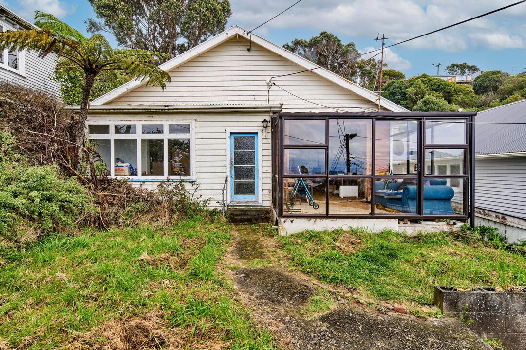 85 Farnham Street, Mornington