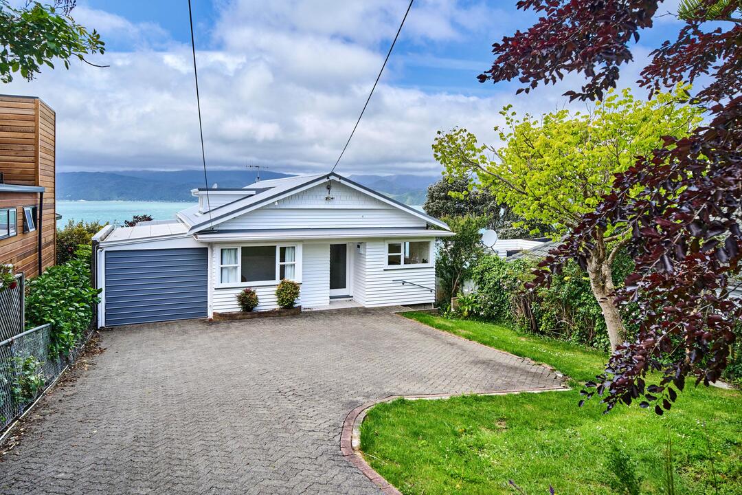 134 Nevay Road, Karaka Bay