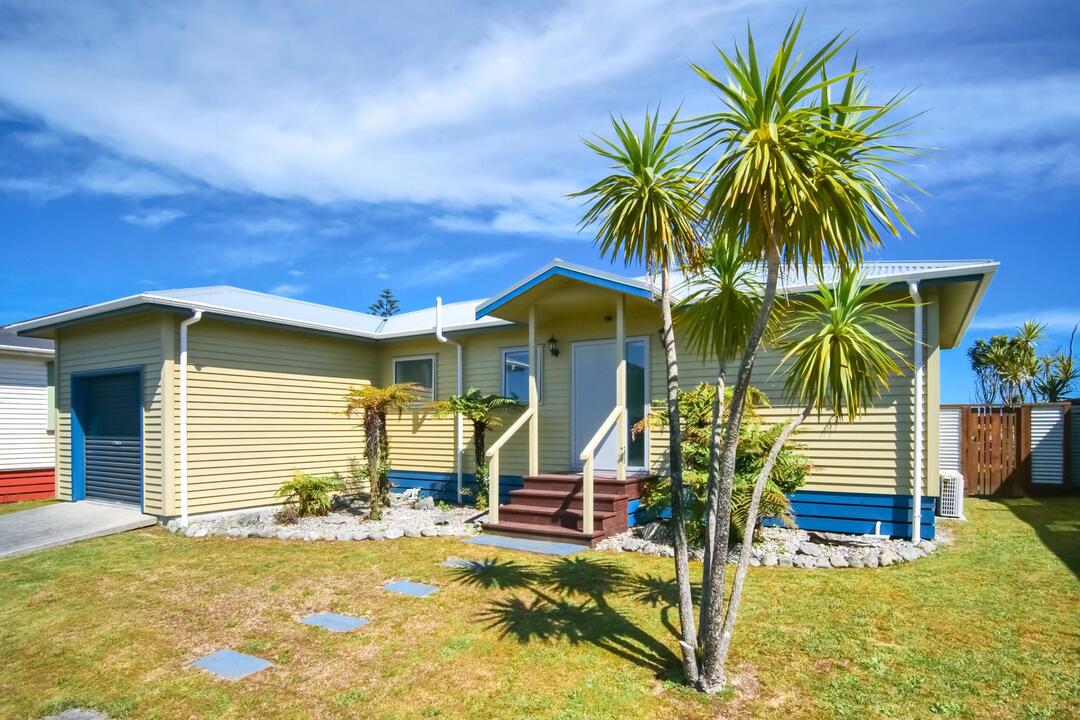 27 Beach Street, Hokitika 